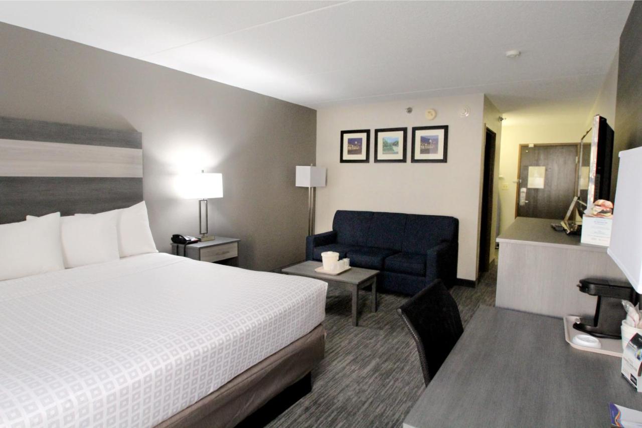 Baymont By Wyndham Lafayette - Purdue University Екстер'єр фото