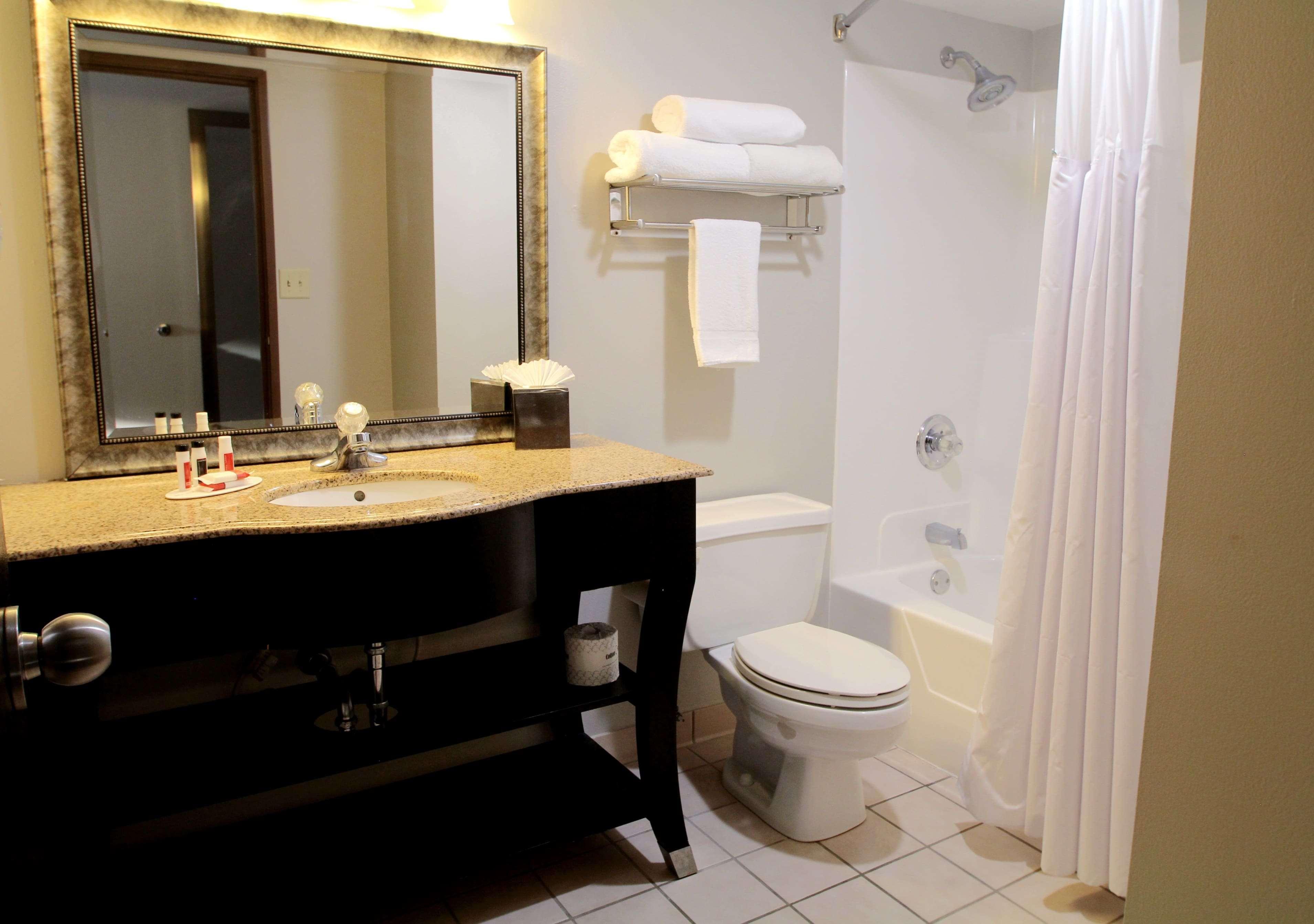 Baymont By Wyndham Lafayette - Purdue University Екстер'єр фото