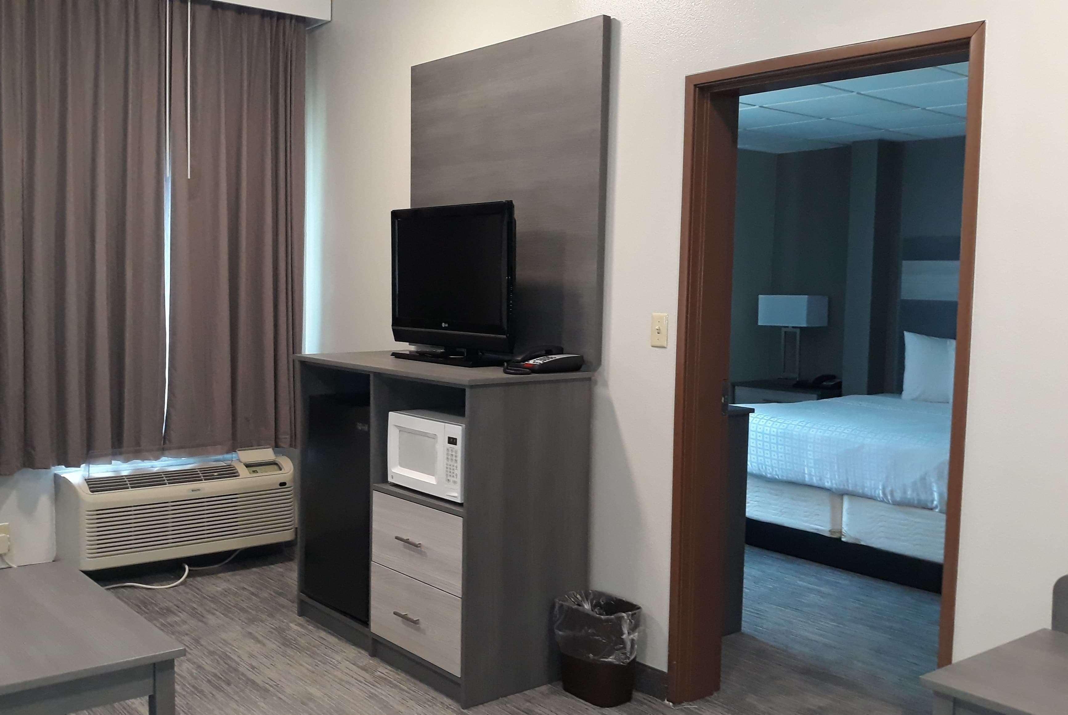 Baymont By Wyndham Lafayette - Purdue University Екстер'єр фото