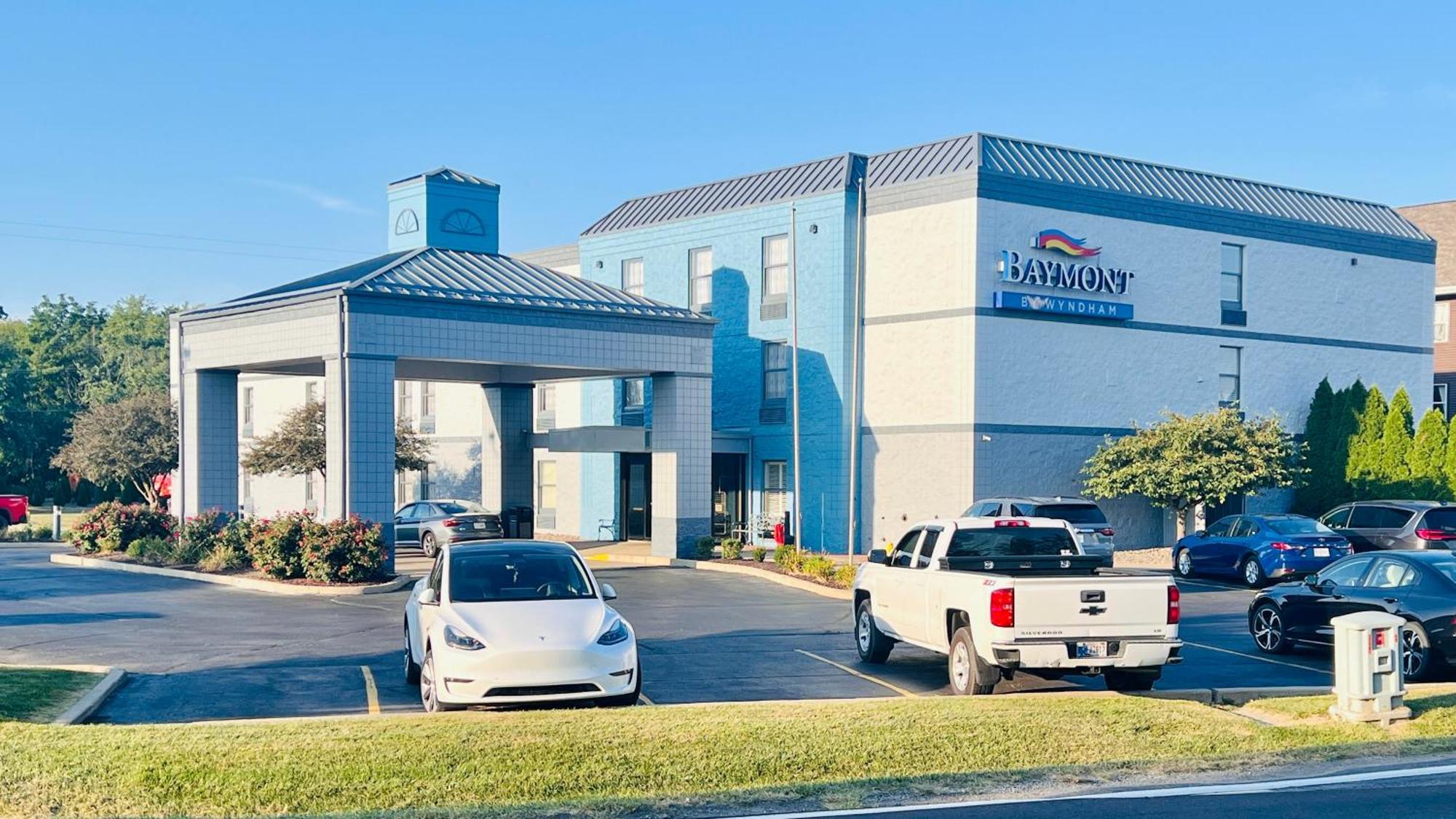 Baymont By Wyndham Lafayette - Purdue University Екстер'єр фото
